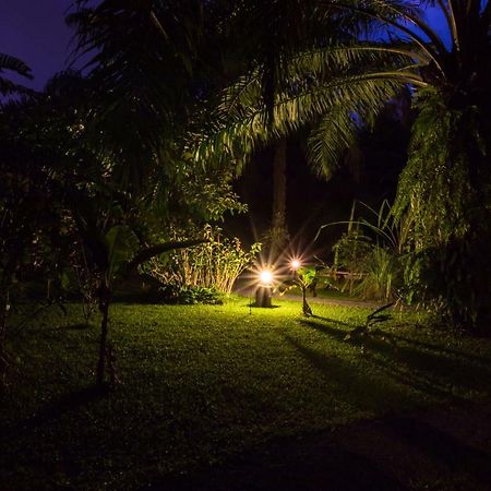 Aathid Garden Khao Lak Villa ภายนอก รูปภาพ