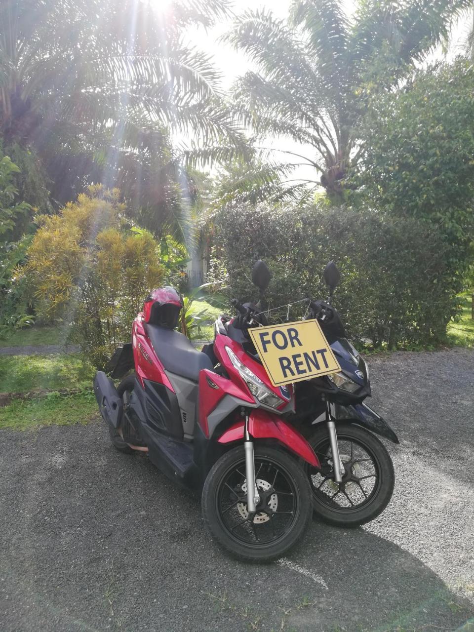 Aathid Garden Khao Lak Villa ภายนอก รูปภาพ